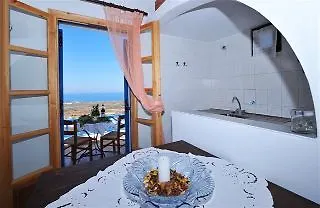 Pezoula Aparthotel Oia