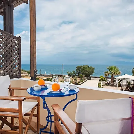 Pezoula Aparthotel Oia (Santorini)