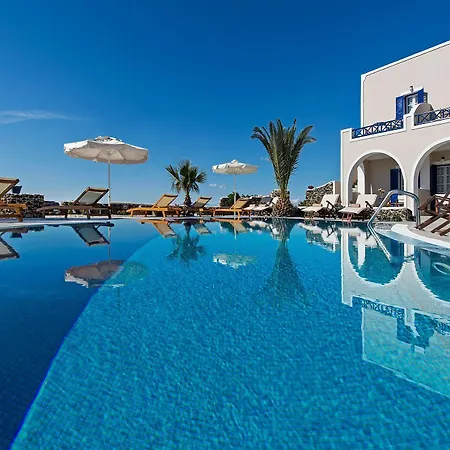 Aparthotel Pezoula